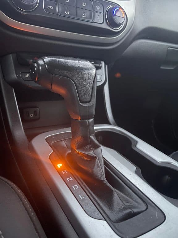 2021 Chevrolet Colorado LT - Thumbnail 3