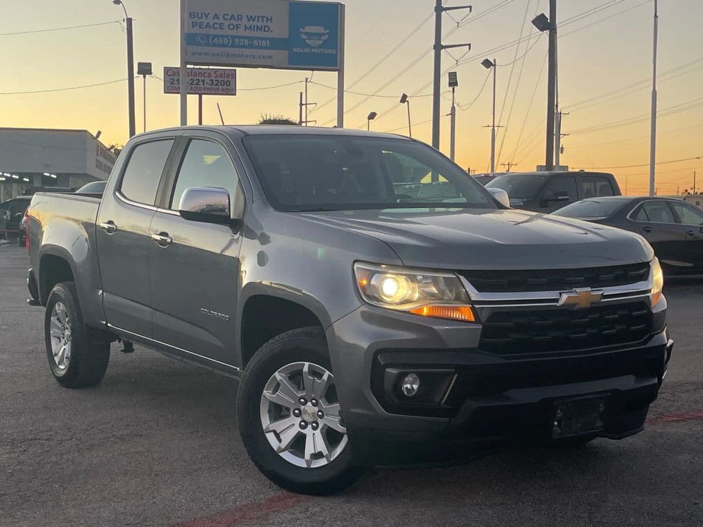 2021 Chevrolet Colorado LT - Thumbnail 2